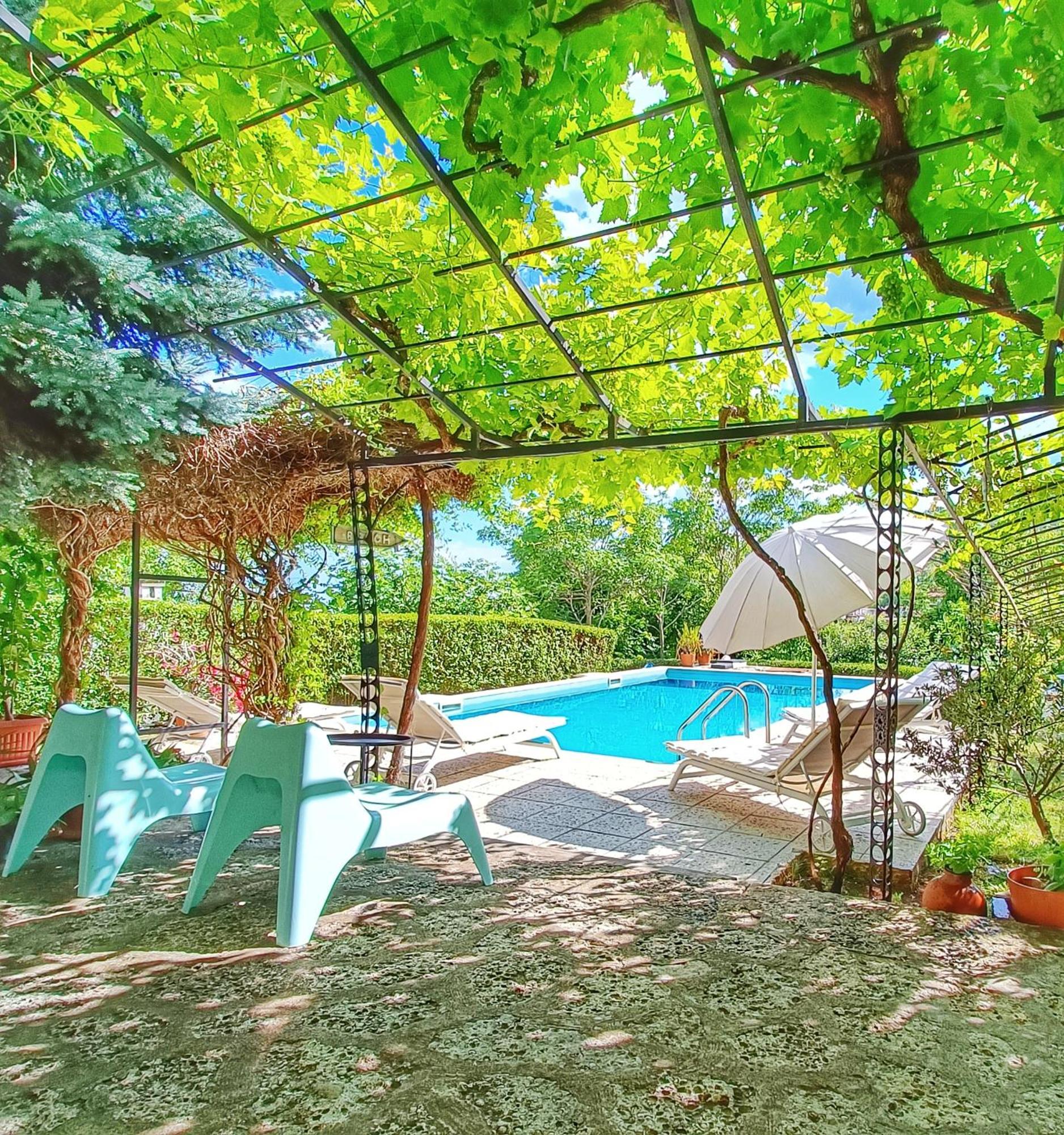 Villa Regina Serafina Балчик Екстериор снимка