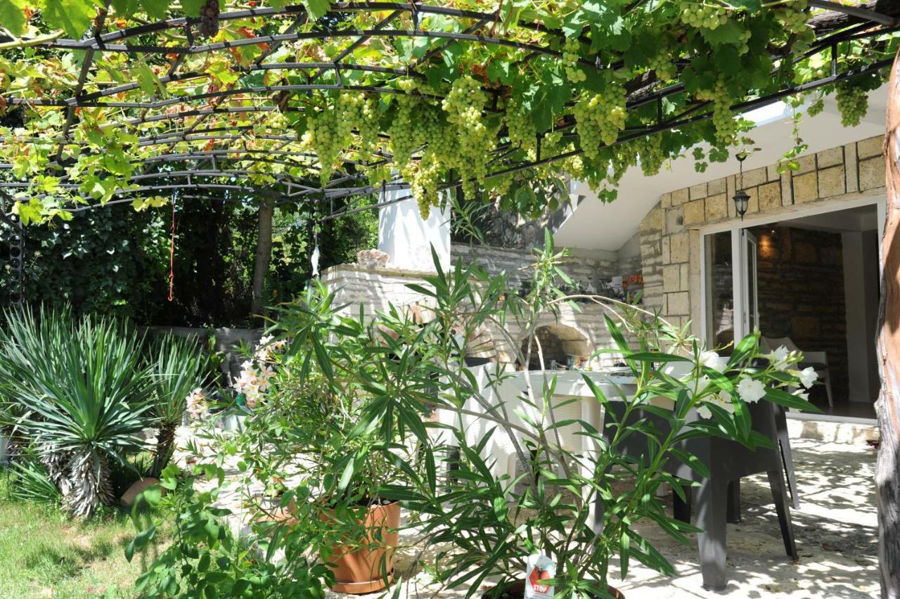 Villa Regina Serafina Балчик Екстериор снимка