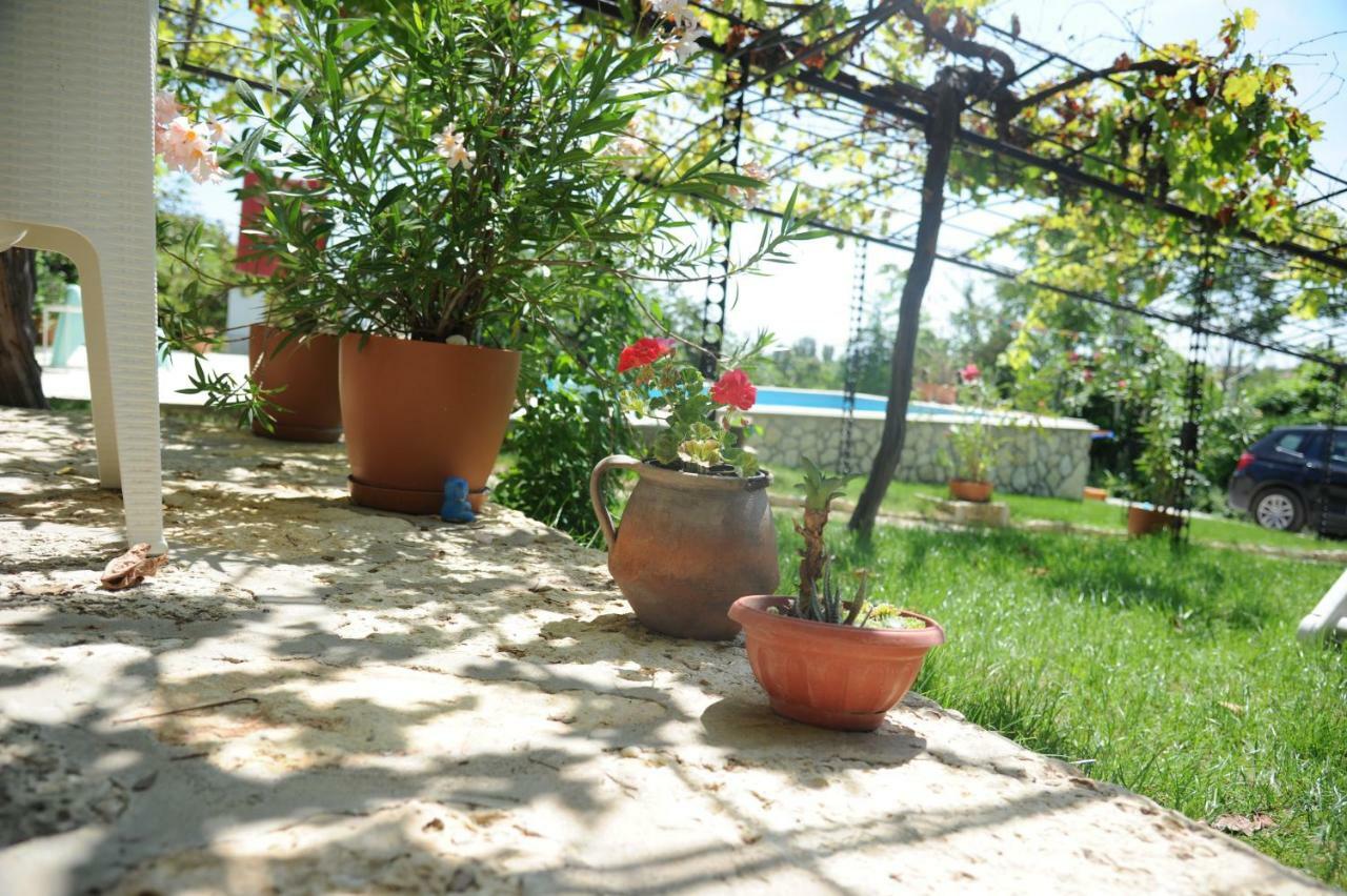 Villa Regina Serafina Балчик Екстериор снимка