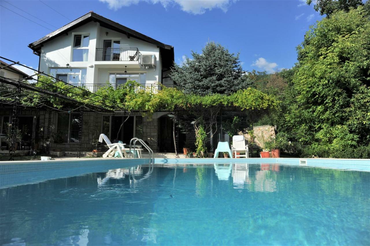 Villa Regina Serafina Балчик Екстериор снимка