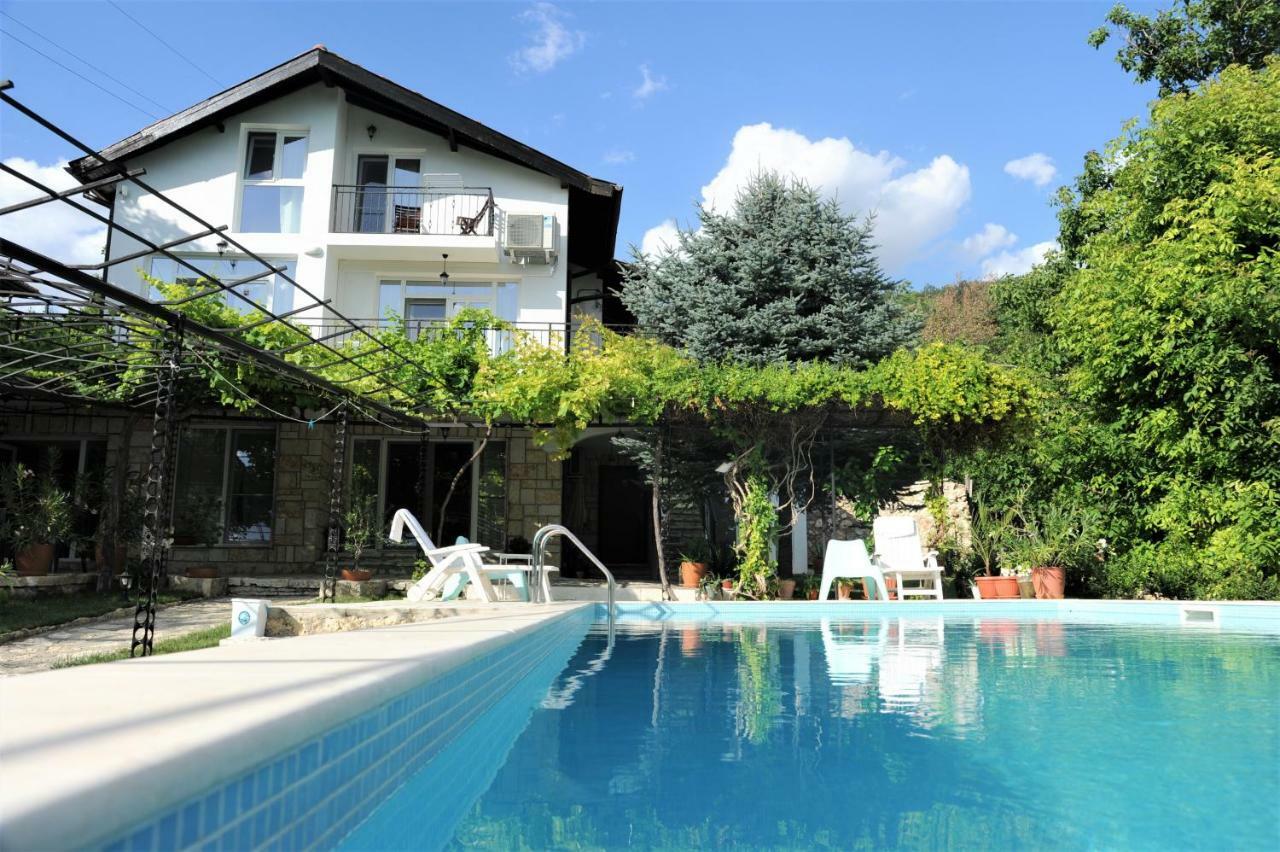 Villa Regina Serafina Балчик Екстериор снимка